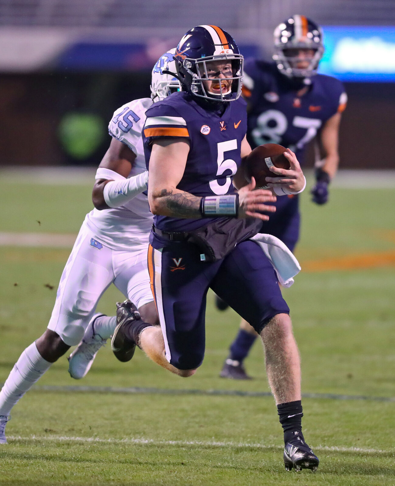 103120-cdp-sports-uva-unc546.JPG